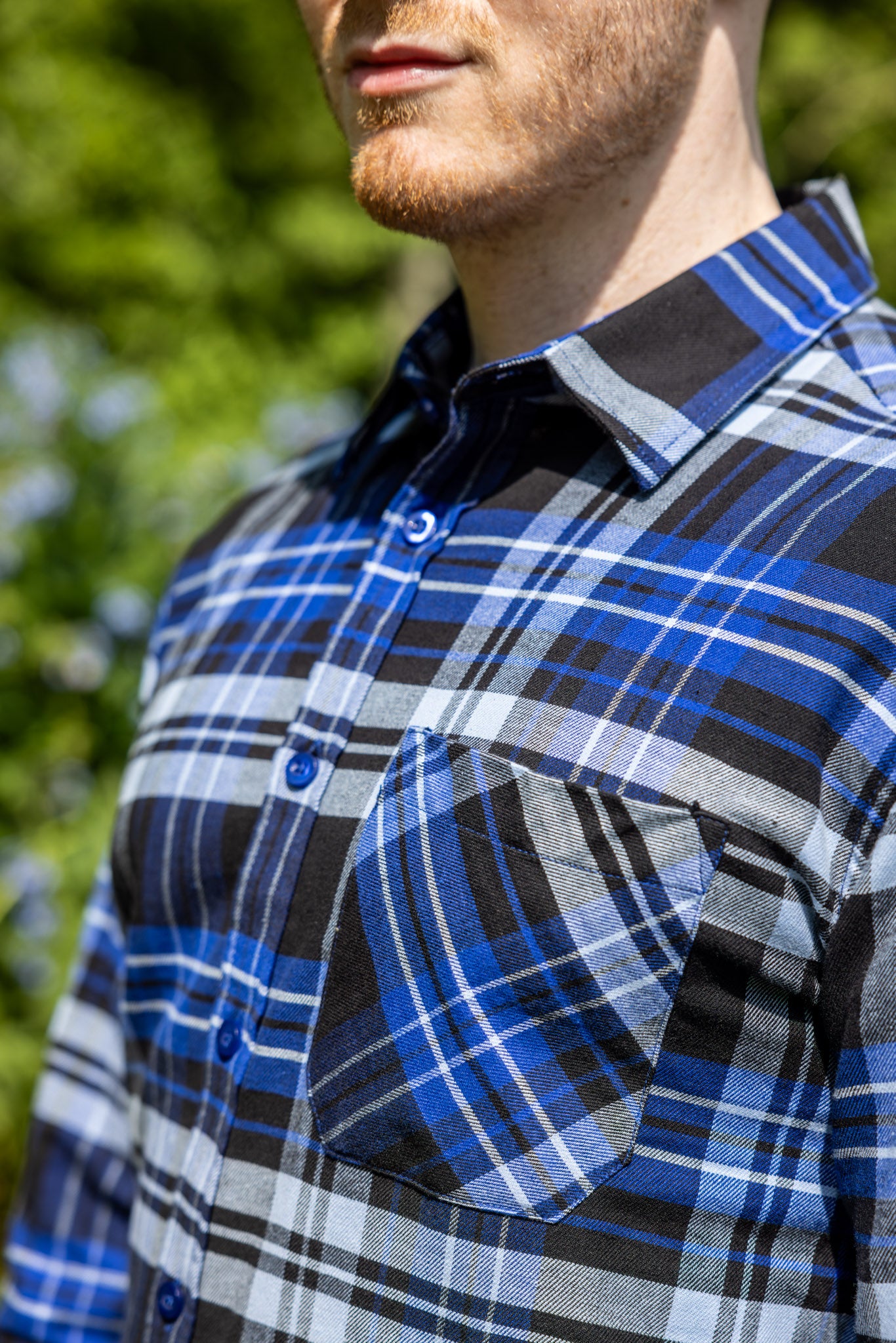 Lidt skæve - stadig skønne: Åndbar Skovmandsskjorte